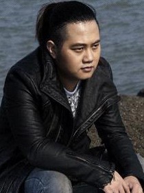 苏振华 