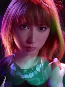 藍井エイル 