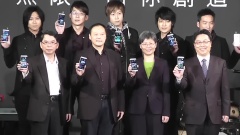 五月天 - 新HTC ONE 出场
