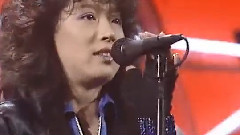 飾りじゃないのよ涙は