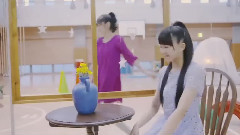 手をつなごう