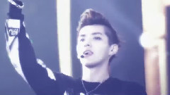Sexy Moment Kris