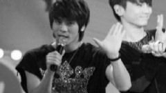 SHINee - About You