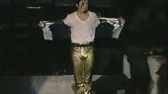 Michael Jackson - Stranger In Moscow