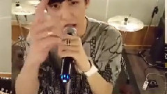 万能乐器男朴灿烈 18秒