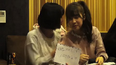 录音室里偷吃零食的Binnie和Arin