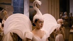 影视原声 - 电影<白雪公主之魔镜魔镜>精彩片段之Bunny Ears
