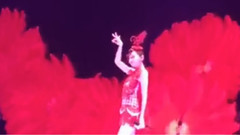 睫毛弯弯