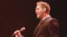 Michael Bublé - Crazy Little Thing Called Love 现场版