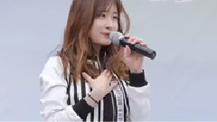 牛奶色