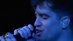 Panic! At The Disco - Hallelujah
