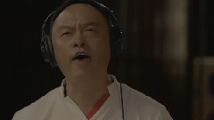 展翅翱翔