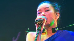 暂借问 Kary On