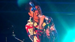 掌声落下