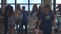少女时代 - TV Daily 新闻报道 少女时代金浦机场出国