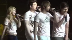 少女时代 - 2012 SM TOWN World Tour in LA Ending Cut2