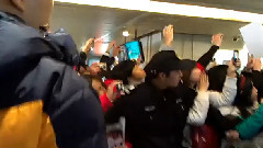 仙后彪悍接机