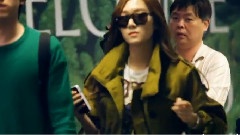 少女时代 - Jessica Henney Burberry