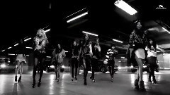 少女时代 - I'm In Love With The Hero