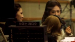少女时代 - Kiss The Radio TaeYeon Cut 4