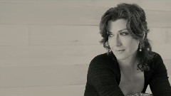 Amy Grant - Not Giving Up