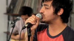 Young The Giant - Cough Syrup