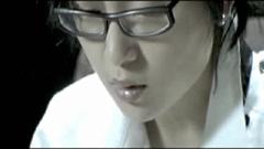 只剩我一个