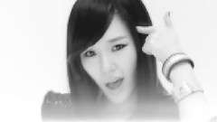 少女时代 - Shes A Genius Tiffany