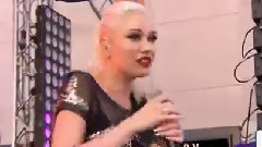 Gwen Stefani - Hollaback Girl