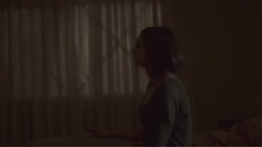 电影<阴影之下>预告片