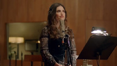 Idina Menzel - Wind Beneath My Wings