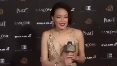 深V到肚臍露美胸 舒淇:好幾天沒吃了