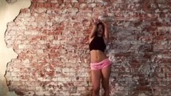 Hot Girls Twerking