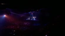 Keep on Movin' (Live)