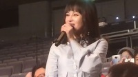 T-ara - 中途从舞台下来回答粉丝提问