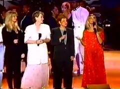 Cher,Bette Midler,Olivia Newton-John,欧美群星 - What A Wonderful World