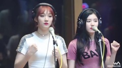 WEE WOO