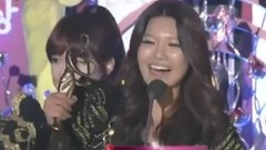 少女时代 - SNSD & SONE 这是我们的<战斗之歌>(加油!)