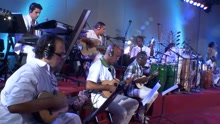 Arlindo Cruz - Como um Caso de Amor / Batuqueiro (Ao Vivo)