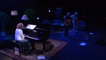 Locomotion (Live)