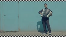 Entics - Karaoke (Videoclip)