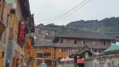 再回首