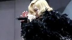 少女时代 - Taeyeon RDR Intro Devil's Cry