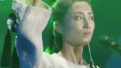 黑色的山