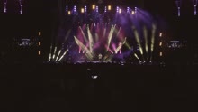Melendi - De Pequeño Fue el Coco (En Directo (Vevo))