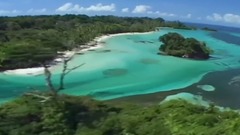渔家姑娘在海边