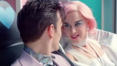 Katy Perry - Chained To The Rhythm