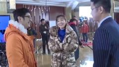 电视剧<复合大师>闫妮结婚魔性笑声合不拢嘴