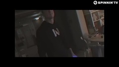 Throttle & Niko The Kid - Piñata