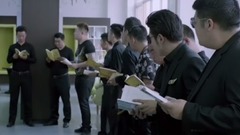 <兄弟别闹>曝搞笑片段:子墨秀满背纹身竟然是这样的图案